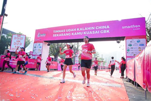 Race photo from Smartfren Run 2025 