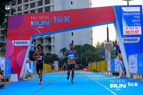 Race photo from Nu Skin Run 10K