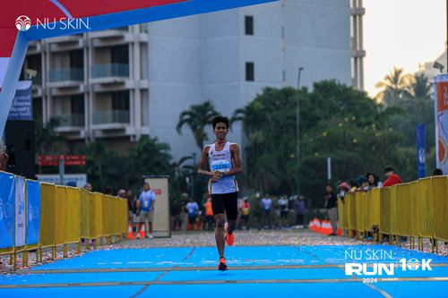 Race photo from Nu Skin Run 10K