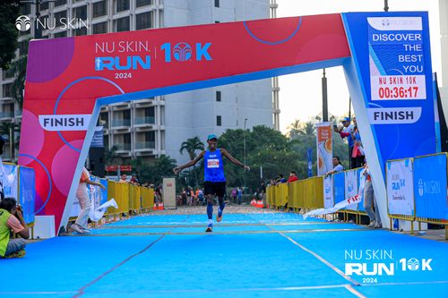Race photo from Nu Skin Run 10K