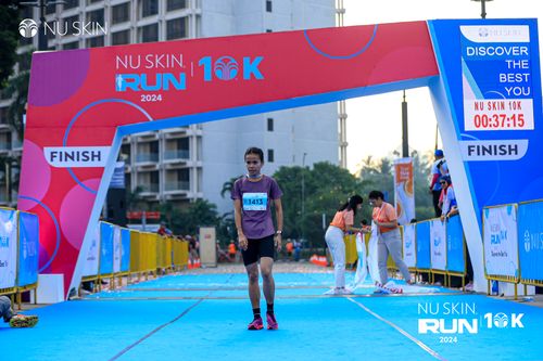 Race photo from Nu Skin Run 10K