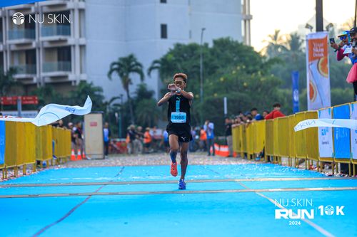 Race photo from Nu Skin Run 10K