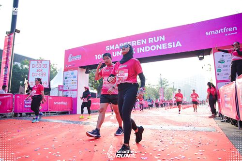 Race photo from Smartfren Run 2025 