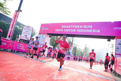 Race photo from Smartfren Run 2025 