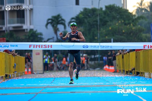 Race photo from Nu Skin Run 10K