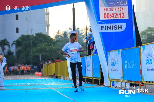 Race photo from Nu Skin Run 10K