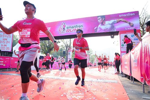 Race photo from Smartfren Run 2025 