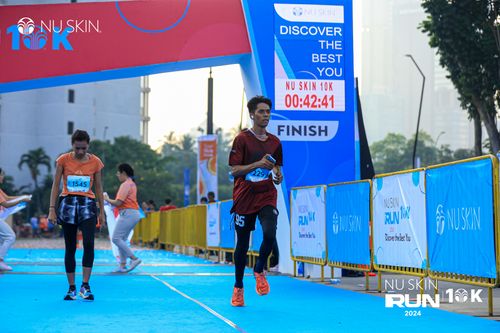 Race photo from Nu Skin Run 10K