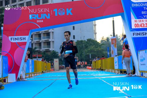 Race photo from Nu Skin Run 10K