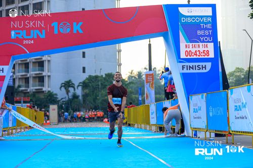Race photo from Nu Skin Run 10K