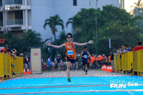 Race photo from Nu Skin Run 10K