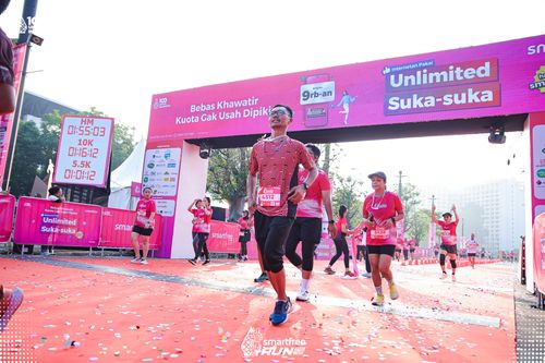Race photo from Smartfren Run 2025 