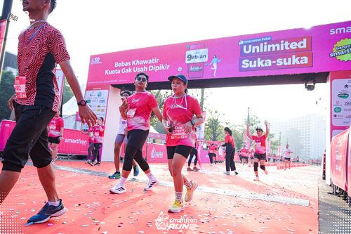 Race photo from Smartfren Run 2025 