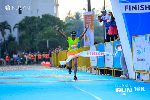 Race photo from Nu Skin Run 10K