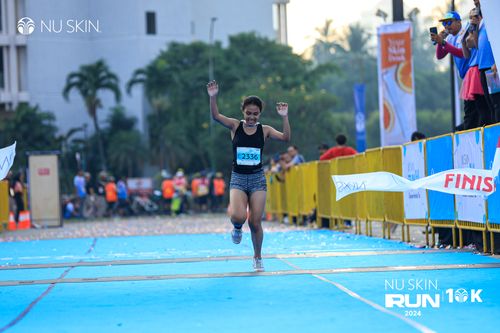 Race photo from Nu Skin Run 10K