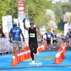 Race photo from BOGORUN 2026