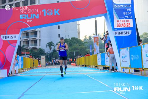 Race photo from Nu Skin Run 10K