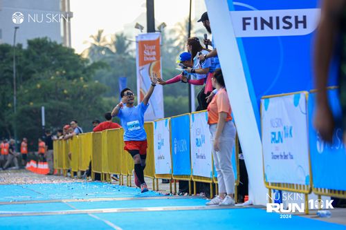 Race photo from Nu Skin Run 10K