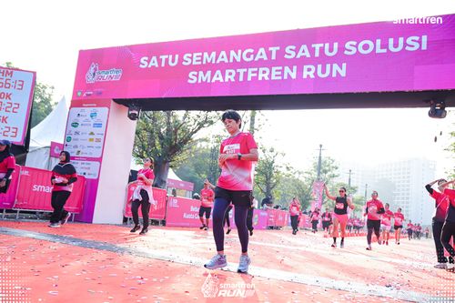 Race photo from Smartfren Run 2025 