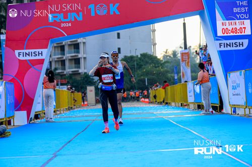 Race photo from Nu Skin Run 10K