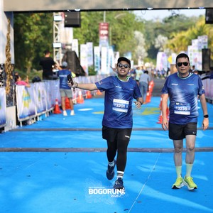 Race photo from BOGORUN 2026