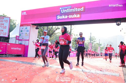 Race photo from Smartfren Run 2025 