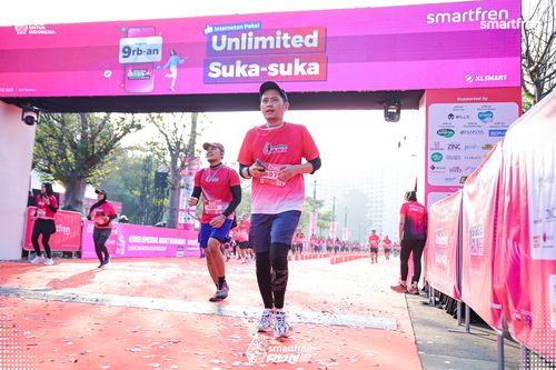 Race photo from Smartfren Run 2025 