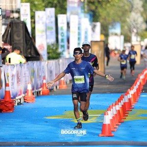 Race photo from BOGORUN 2026
