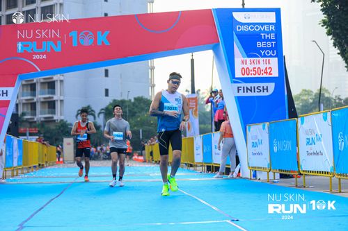 Race photo from Nu Skin Run 10K