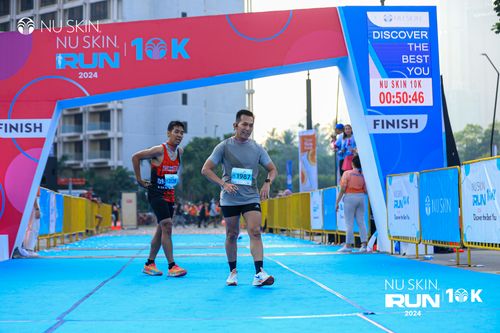 Race photo from Nu Skin Run 10K