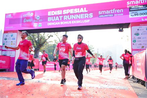 Race photo from Smartfren Run 2025 