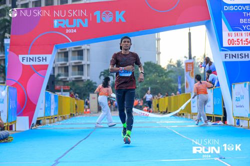 Race photo from Nu Skin Run 10K