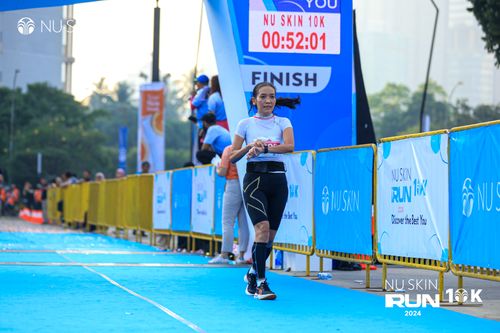 Race photo from Nu Skin Run 10K