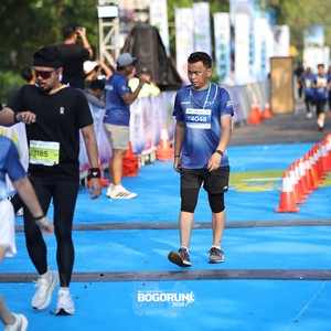 Race photo from BOGORUN 2026
