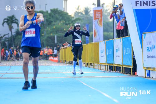 Race photo from Nu Skin Run 10K