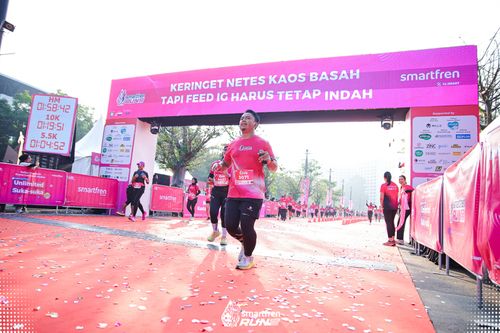 Race photo from Smartfren Run 2025 