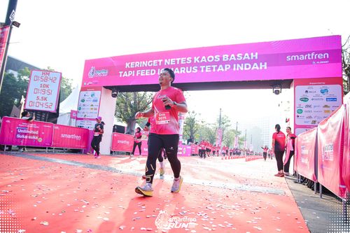 Race photo from Smartfren Run 2025 