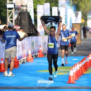 Race photo from BOGORUN 2026