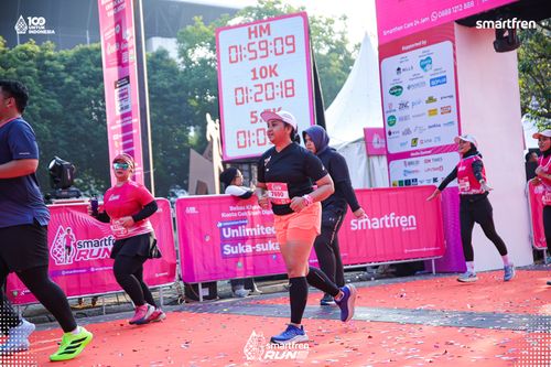 Race photo from Smartfren Run 2025 