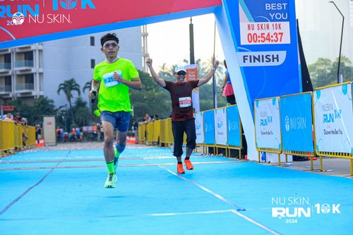 Race photo from Nu Skin Run 10K