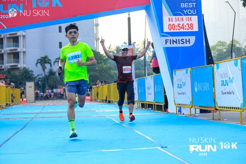 Race photo from Nu Skin Run 10K