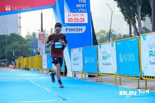 Race photo from Nu Skin Run 10K