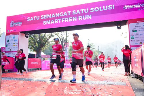 Race photo from Smartfren Run 2025 