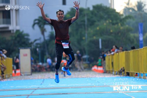 Race photo from Nu Skin Run 10K
