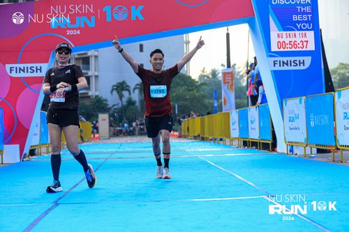 Race photo from Nu Skin Run 10K