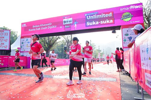 Race photo from Smartfren Run 2025 