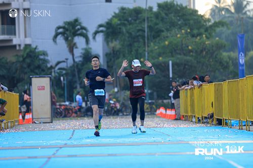 Race photo from Nu Skin Run 10K