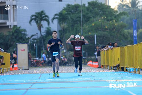 Race photo from Nu Skin Run 10K