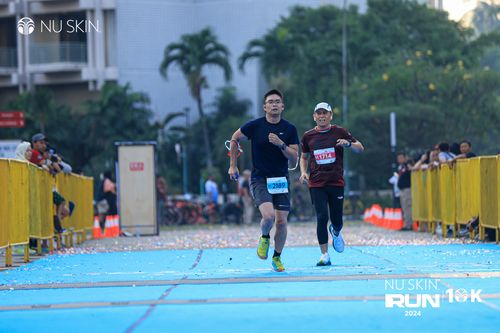 Race photo from Nu Skin Run 10K