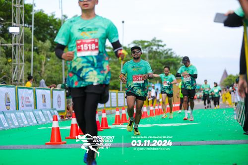 Race photo from Arutmin Borneo Run 2024